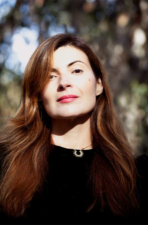 Mona Awad headshot